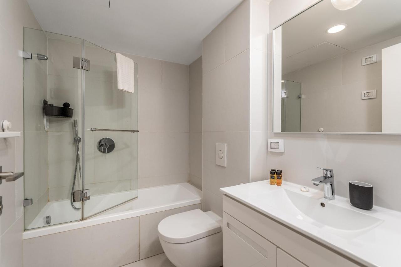 Haneviim Boutique - Mamilla Area Sea-U القدس المظهر الخارجي الصورة